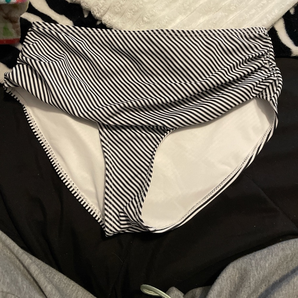 Bathing suit bottoms stripped black and white